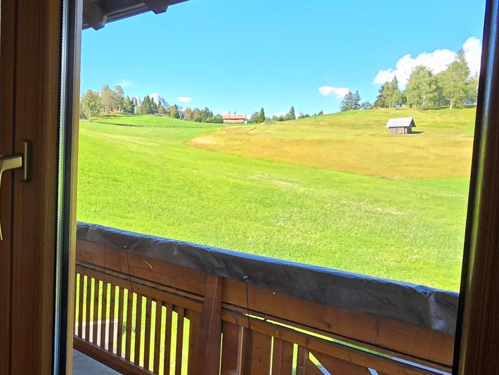 Haus Wiesenruh - Amazing Views & Setting Зеефельд в Тироле Экстерьер фото